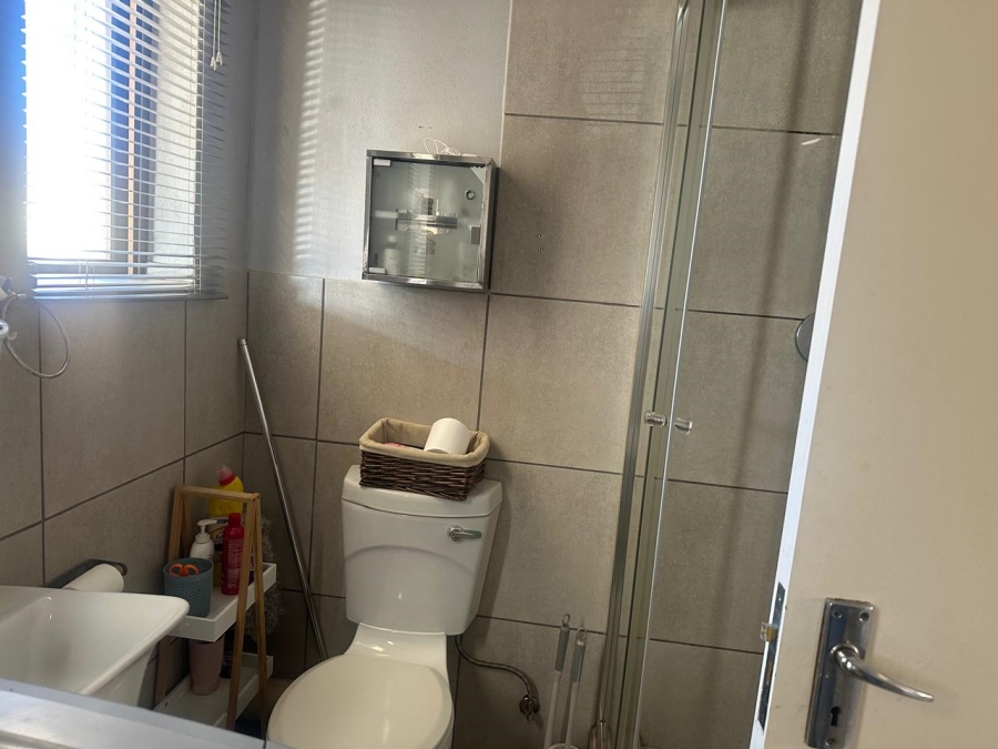 To Let 3 Bedroom Property for Rent in Waterval East North West
